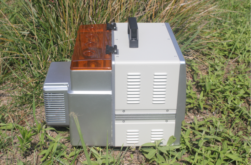 LB-2400（D）型恒温恒流连续自动大气采样器 (2)