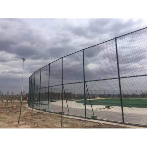 运动场篮球场地护栏网施工 网球场羽毛球场围栏通用 可现场测量