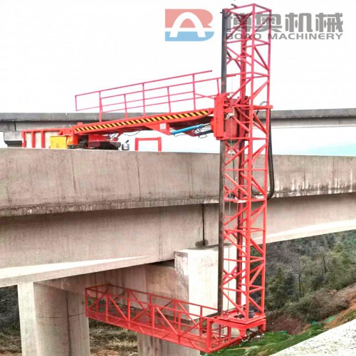 高架桥排水管安装车